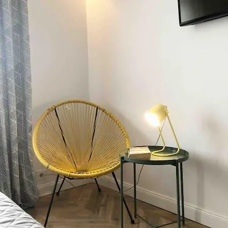 Petit In The Center Apartment